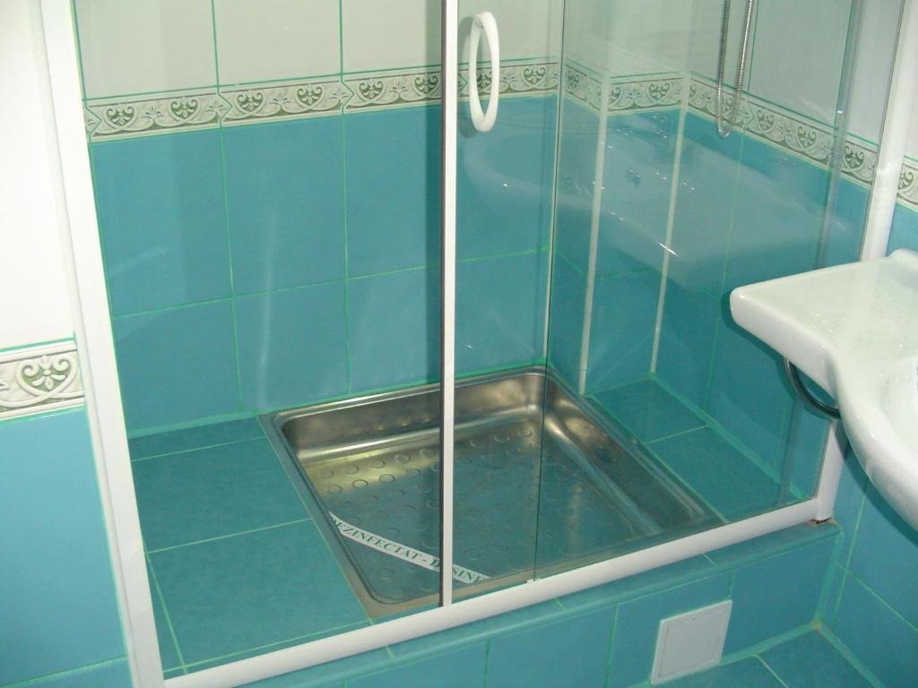 Hotel Europa Ploieşti Pokoj fotografie